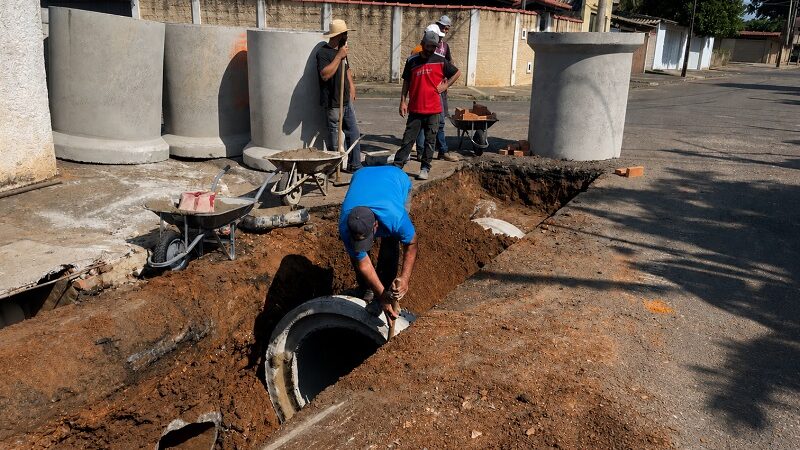 Vitoriana recebe implantação de novo sistema de drenagem