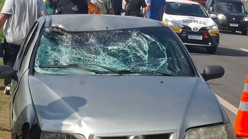 Homem morre atropelado na avenida marginal da Castelinho