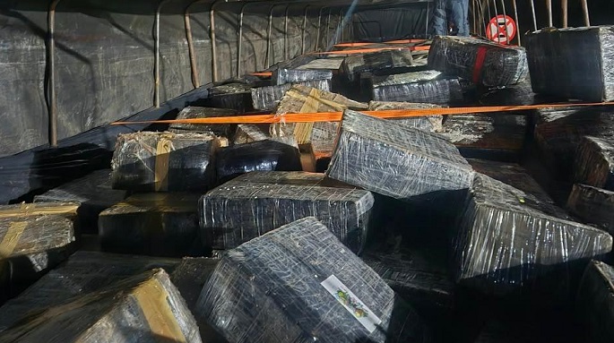 PM apreende mais de 1,8 tonelada de maconha escondida em carga de arroz
