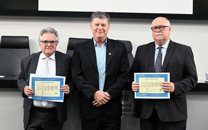 Câmara de Botucatu homenageia 45 anos de criação da Famesp