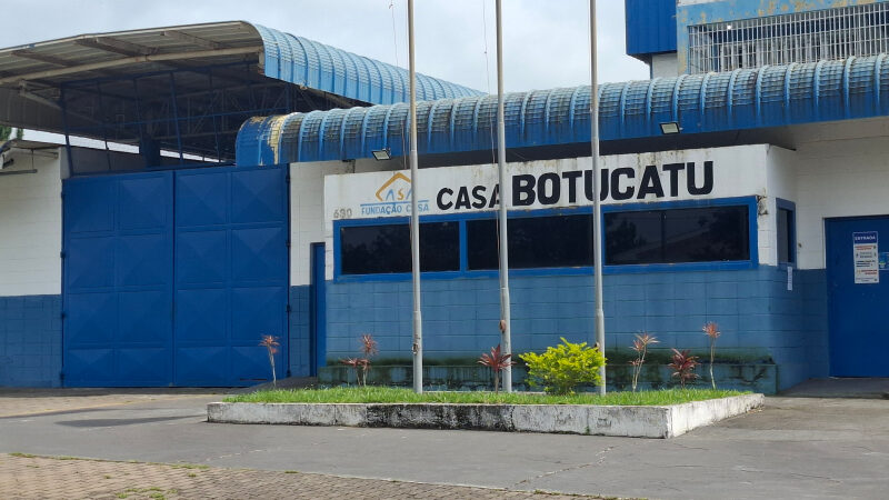 Internos da Fundação CASA visitam Paço das Artes