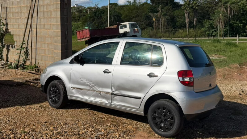 Motorista de caminhão é preso por embriaguez ao volante após colisões