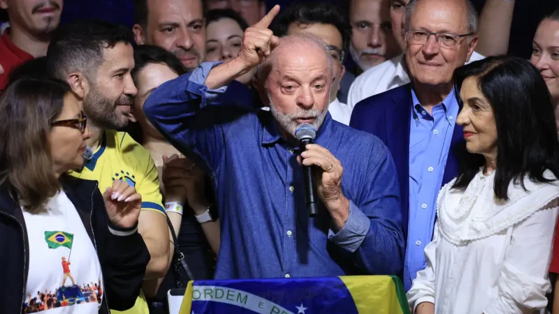Lula teve aumento de 8 mil votos no 2º turno em Botucatu; Flávio foi o mais votado